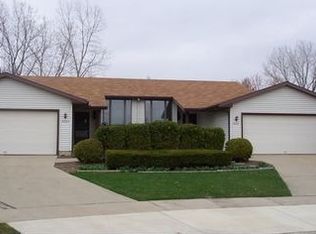 2521 E Mulford Ct SE, Grand Rapids, MI 49546