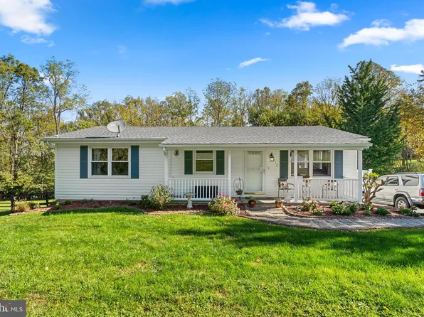 812 Tuder Dr, Westminster, MD 21158