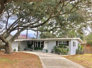 177 Camelia St, Gulf Breeze, FL 32561