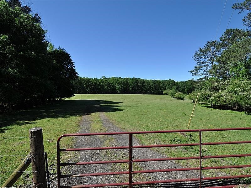 2nd image of Flatbottom Rd
