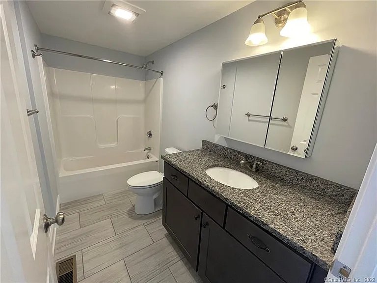 Large full bathroom