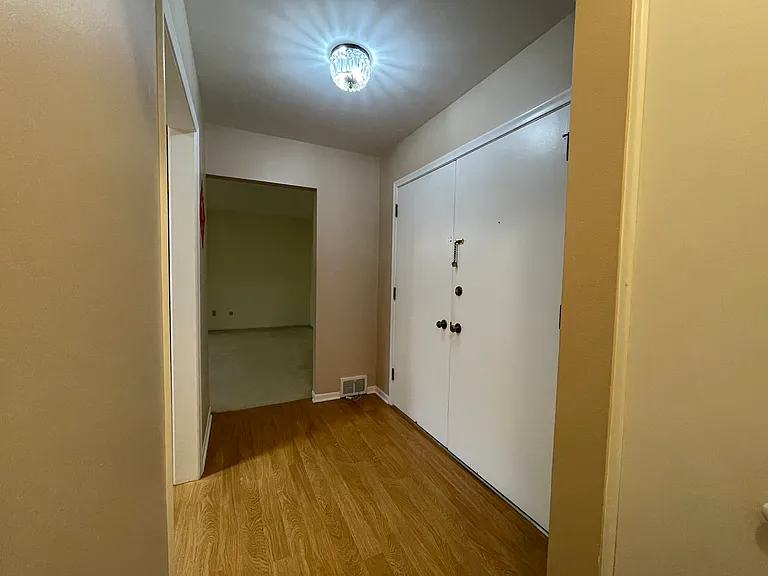 2934 Mount Hope Rd #310 — Photo 2