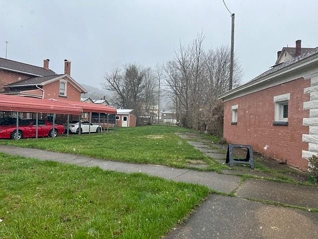 1st image of 612 12th St