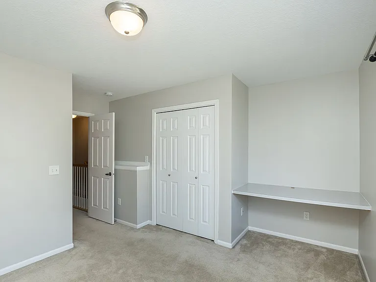 1108 NE 7th Ln — Photo 22