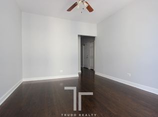 3633 W Dickens Ave, Chicago, IL 60647