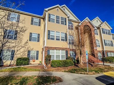 2033 Salem Bluff Dr, Winston Salem, NC, 27127