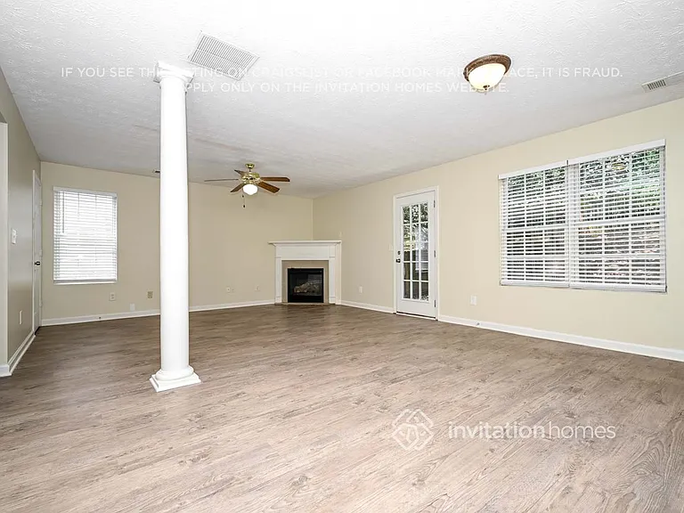 4065 Mission Way — Photo 5