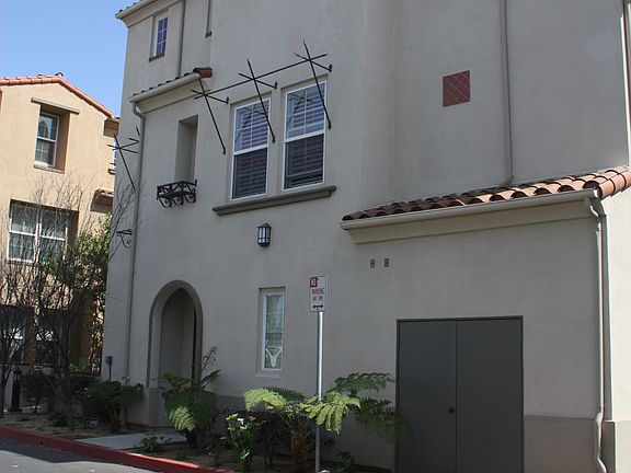 2nd image of 2319 Chapel Dr