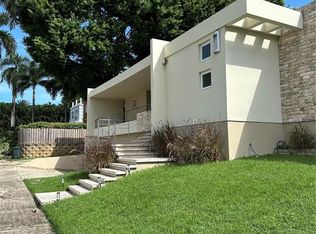 B 3 Calle Amarillis, Guaynabo, PR 00968