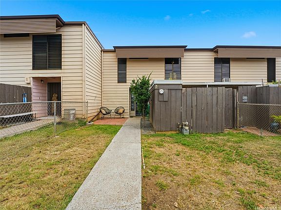 2nd image of 87-149 Helelua St APT 5