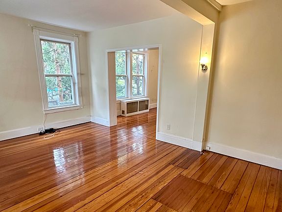 3rd image of 19 S Midland Ave #2