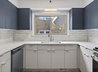 2467 Warrensville Center Rd, University Heights, OH 44118