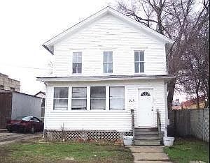 1st image of 215 W New York St