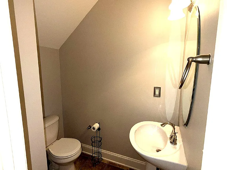 735 Tulip Grove Rd #304 — Photo 6