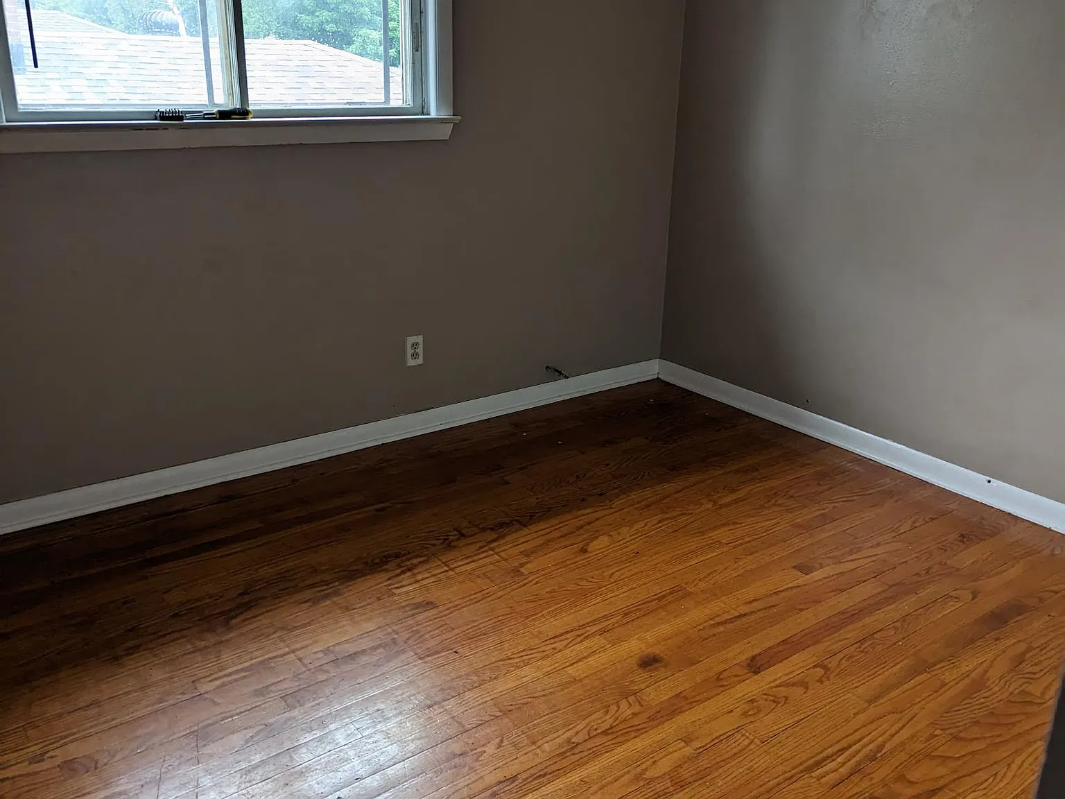 2 bed, 750 sqft, $850 — Photo 3