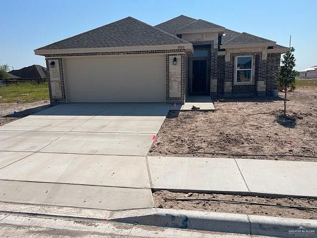 1st image of 3920 Burr Dr