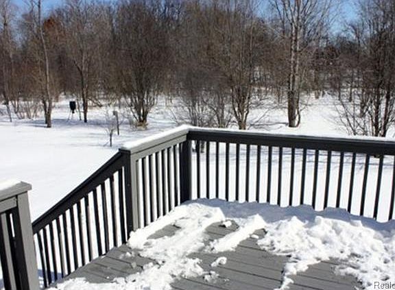 4th image of 1300 Baywood Cir