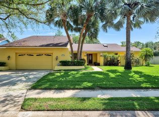 12411 Chickasaw Trl, Largo, FL 33774