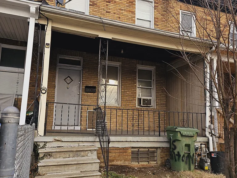 11 S Hilton St — Photo 16