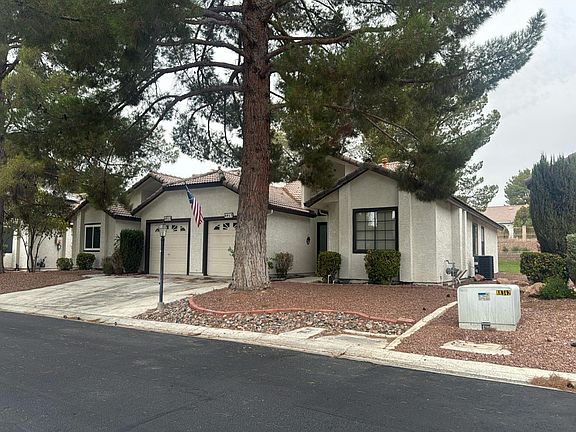 2nd image of 4913 Ocean Shores Way
