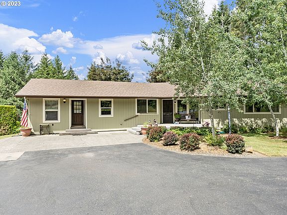 2nd image of 26017 NE 209th St