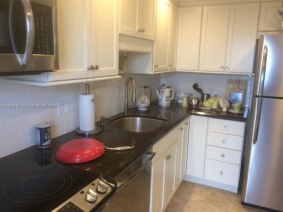 3rd image of 2350 NE 14th Street Cswy APT 604