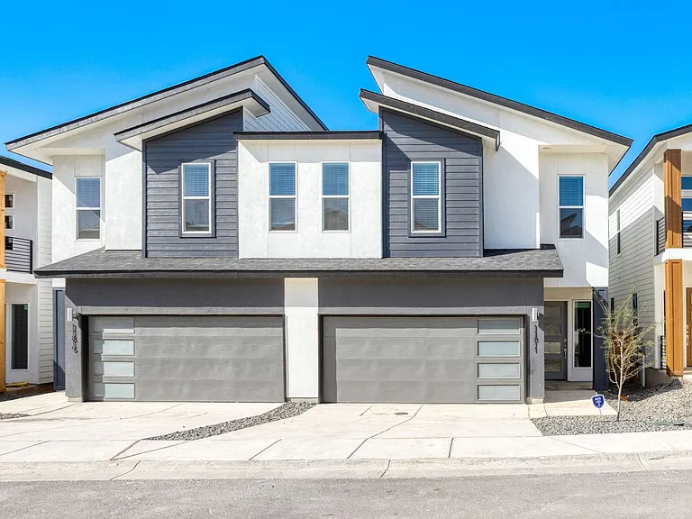 11831 Zarkava Way — Photo 1