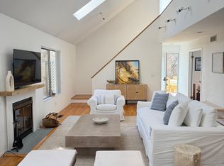 4 Hoppin Ave, Montauk, NY 11954