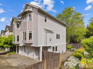 12736 35th Ave NE #B, Seattle, WA 98125