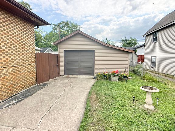 2nd image of 6607 Alabama Ave