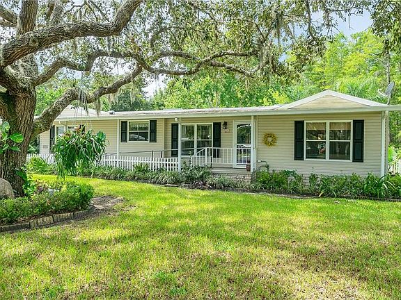 3rd image of 10229 De Koster Ave
