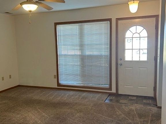 4th image of 6315 52nd St #8