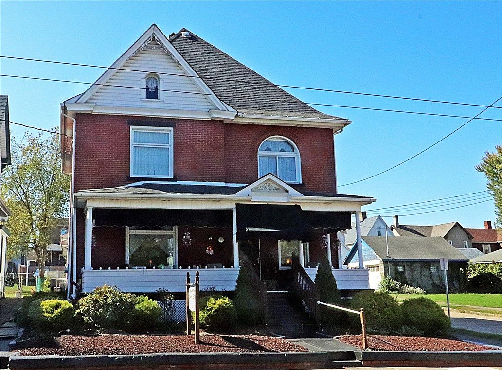 428 N Pittsburgh St, Connellsville, PA 15425 | Zillow