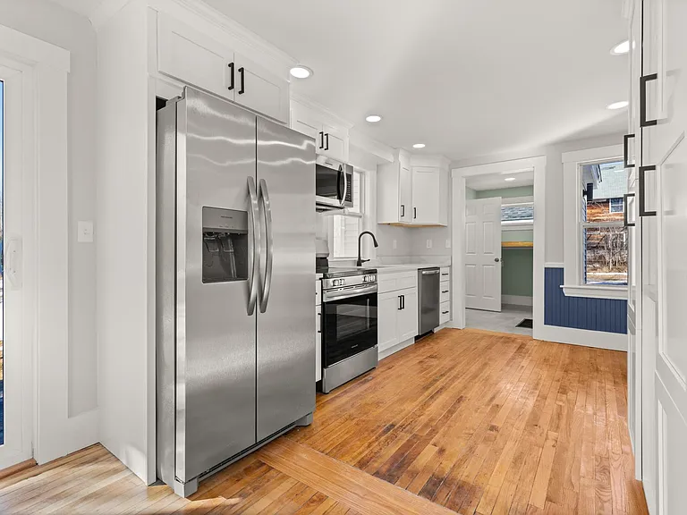 30 Meader St — Photo 8