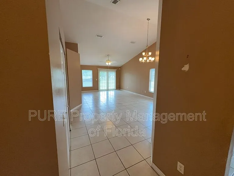 11960 SW 45th St — Photo 6