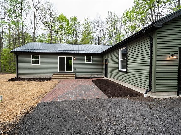 2nd image of 1200 Way Rd
