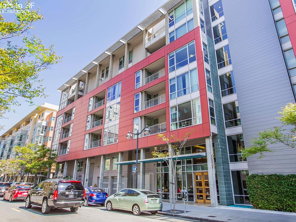 1st image of 235 Berry St APT 518