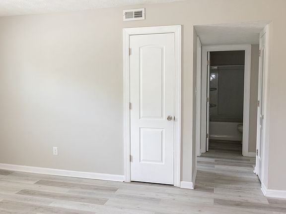 4th image of 315 Bybee Branch Rd #F