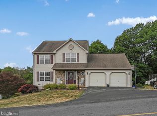 630 Stoney Run Rd, Pottsville, PA 17901