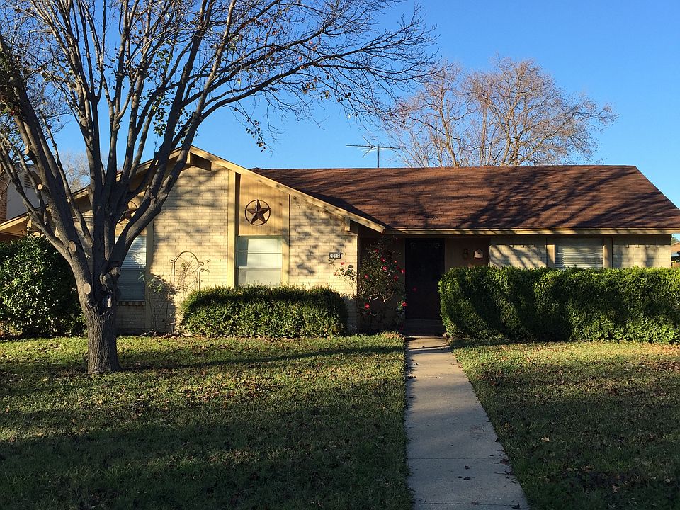 1st image of 2217 Richwood Dr