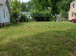 1080 W Marietta St, Decatur, IL 62522