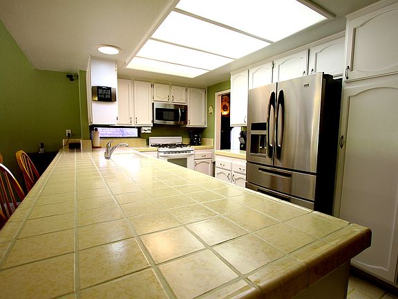 Large Counter Tops