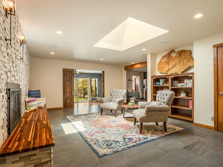 1623 San Patricio Ave SW — Photo 14