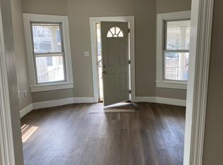 810 Court St, Scranton, PA 18508