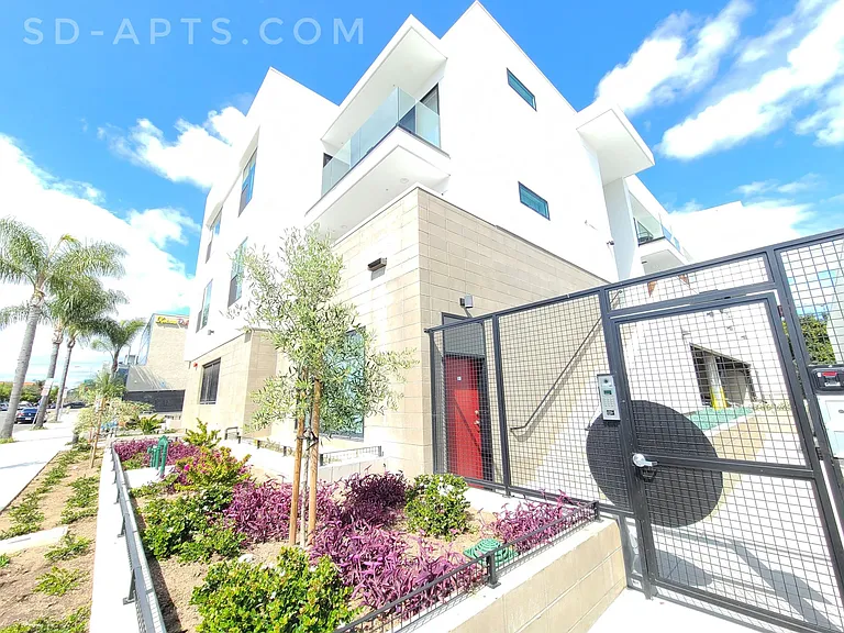 3953 1st Ave #1BR1BA — Photo 6