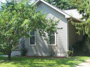 226 S Lincoln St, Charlotte, MI 48813