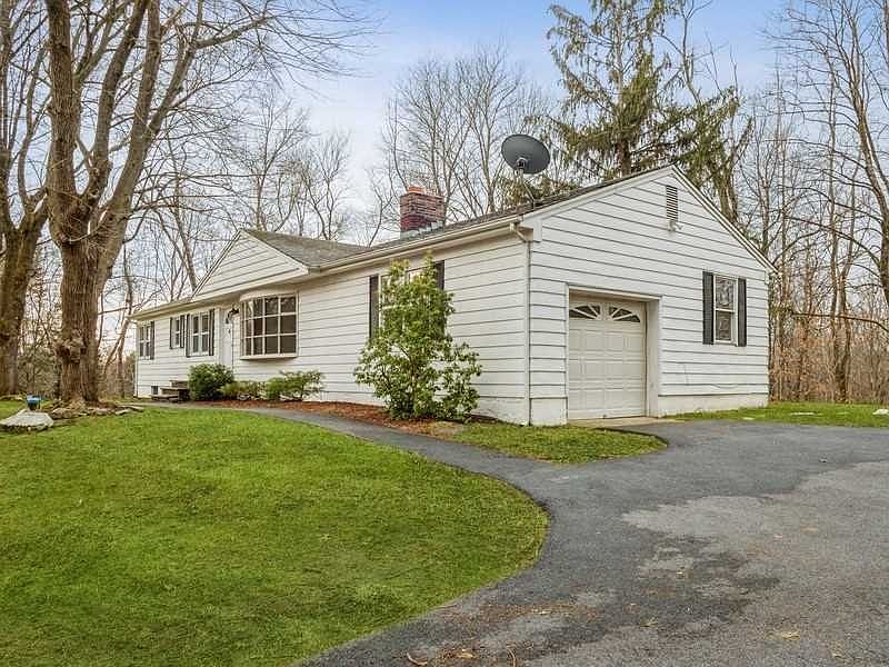 17 Vail Rd, Poughkeepsie, NY 12603 Zillow