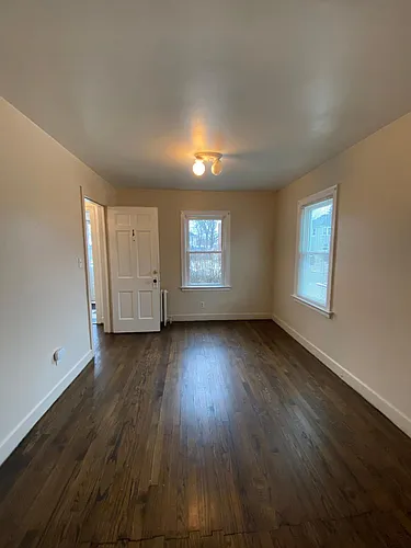 767 Riverbank St #1 Photo 1