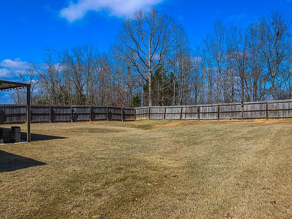 4th image of 164 Shelbi Dr