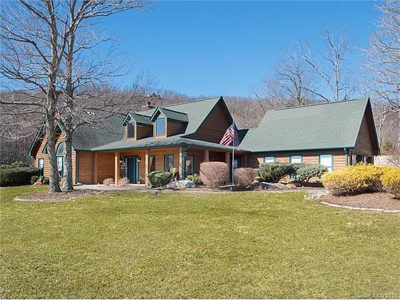 3rd image of 276 Grand Oaks Dr